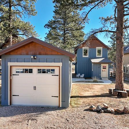 Black Bear Cabin With Hot Tub وودلاند بارك المظهر الخارجي الصورة
