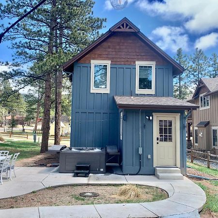 Black Bear Cabin With Hot Tub وودلاند بارك المظهر الخارجي الصورة