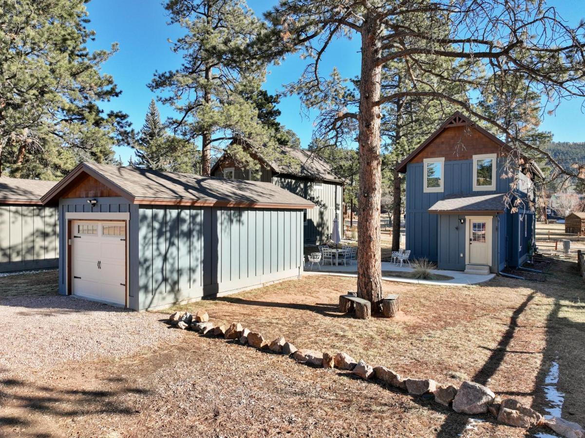 Black Bear Cabin With Hot Tub وودلاند بارك المظهر الخارجي الصورة